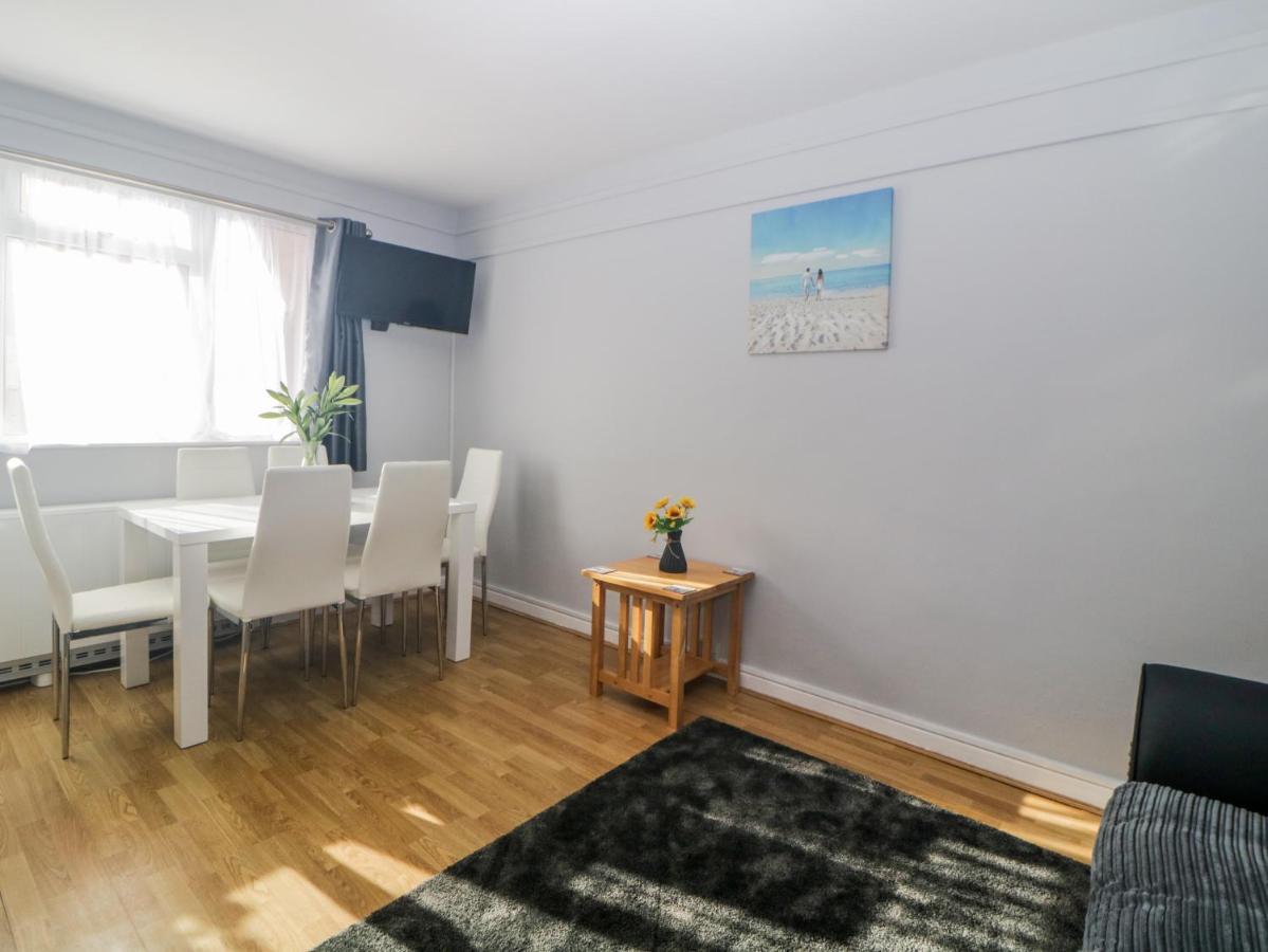 Devon Seaside Apartment Пейнтон Экстерьер фото