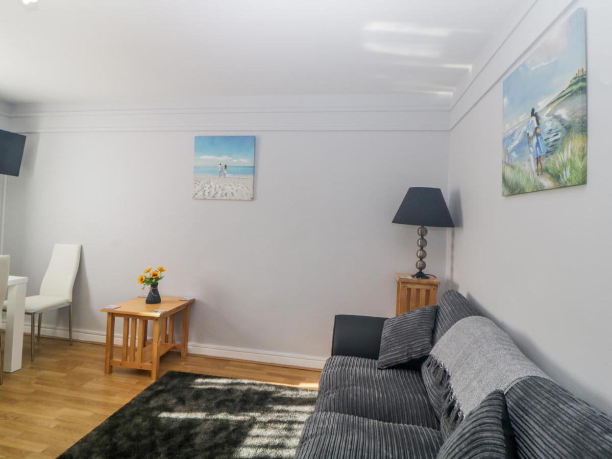 Devon Seaside Apartment Пейнтон Экстерьер фото